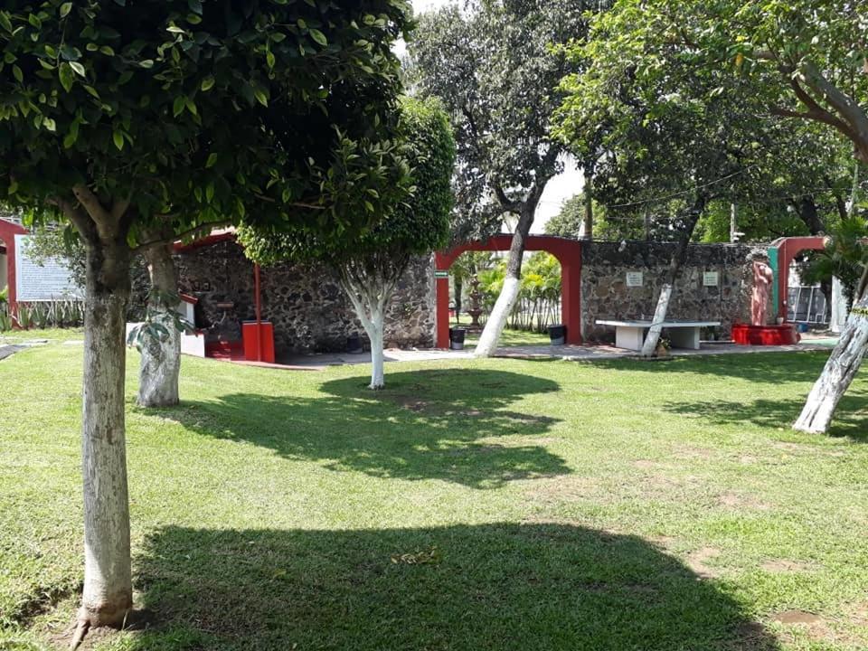 Hotel Quinta Paraiso Cocoyoc Kültér fotó
